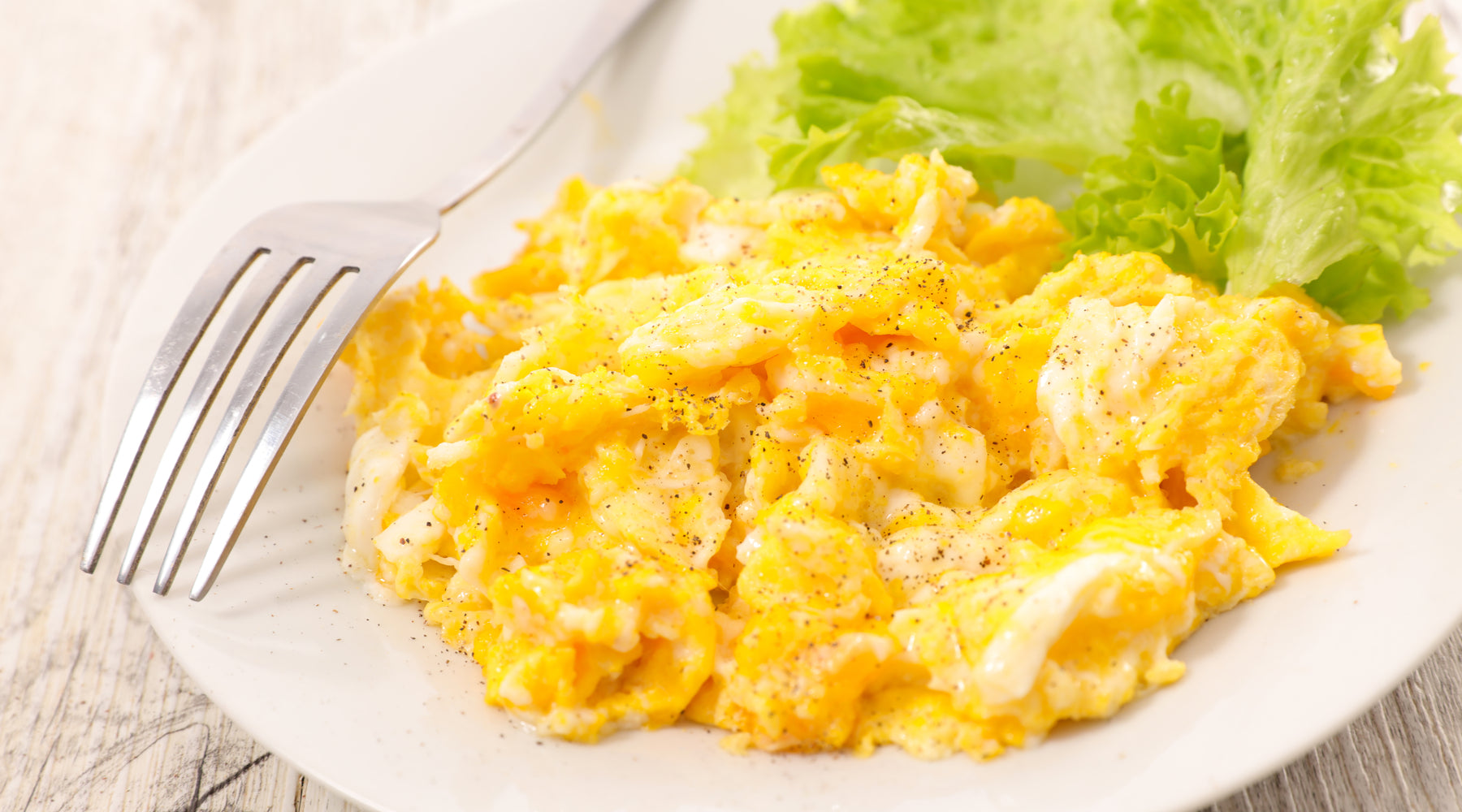 Easy KETO Scrambled Eggs With Cheese