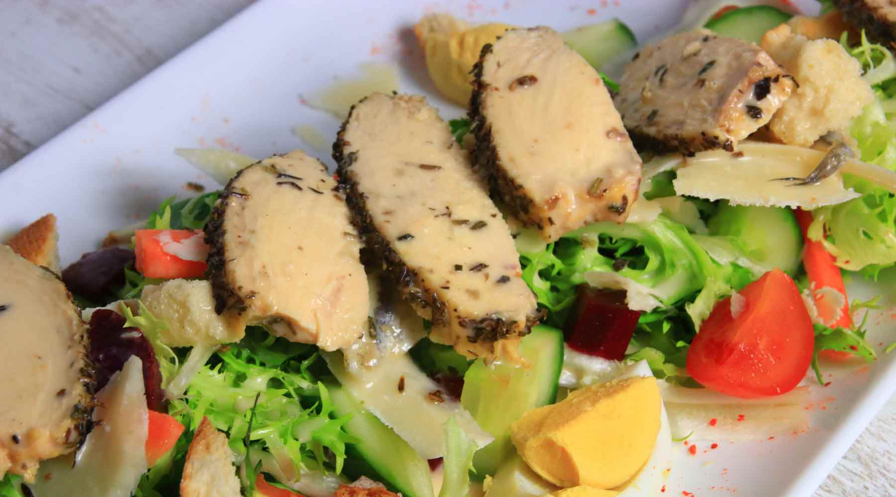 Easy KETO Chicken Nicoise Salad